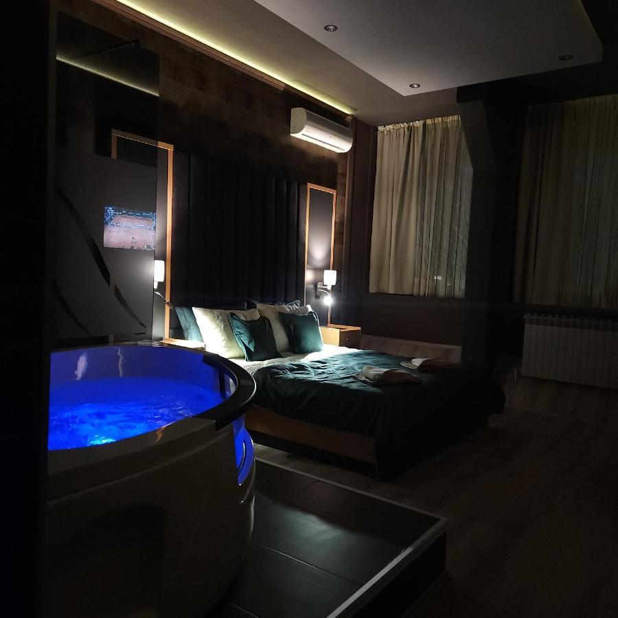 In Club Aparthotel Vrnjacka Banja Exterior photo